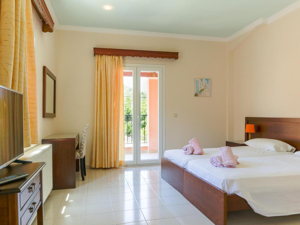 Fulvia Apartments Kassiopi Buitenkant foto